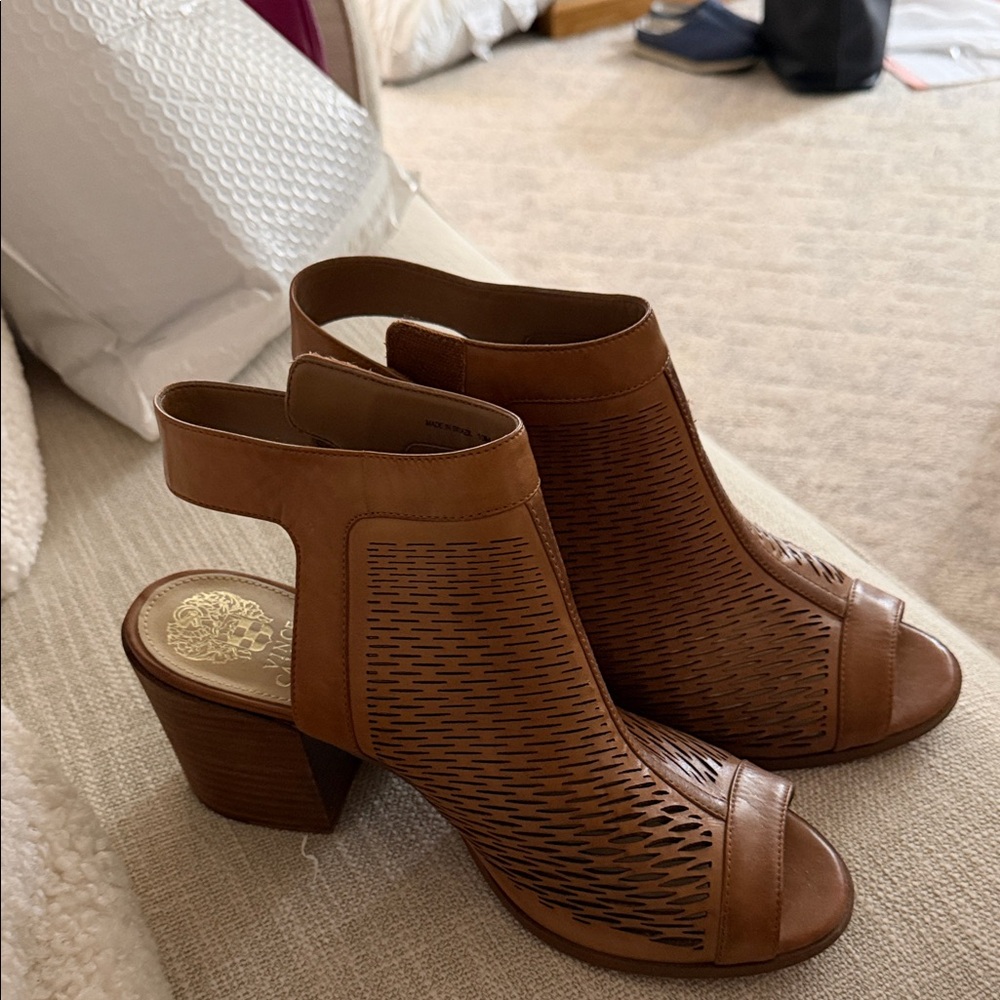 Vince camuto Brown Women's Heeled Sandals